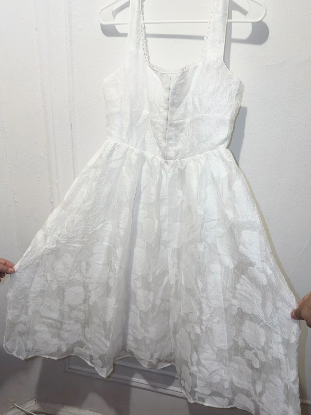 RIHOAS - White Floral Organza Fit-and-Flare Dress - Size M